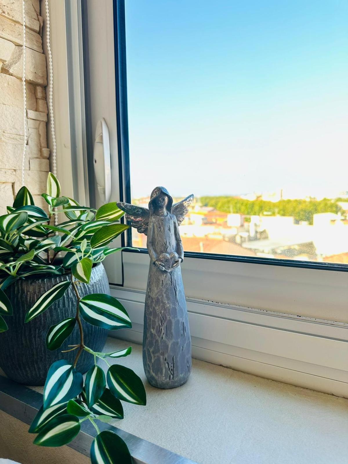 Bulle De Charme Avec Vue Apartment Perpignan Bagian luar foto